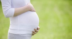 Hamileler ve yeni doğum yapmış anneler için güncel koronavirüs rehberi