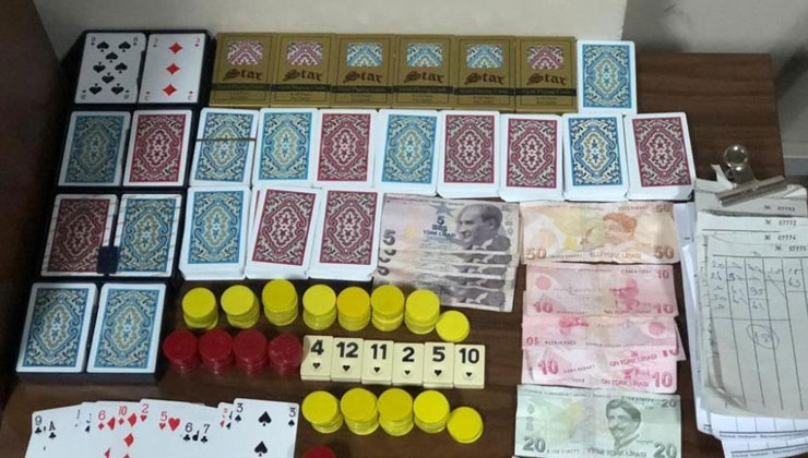 Denizli’de 3 adreste kumar oynayan 25 şüpheliye binlerce lira ceza
