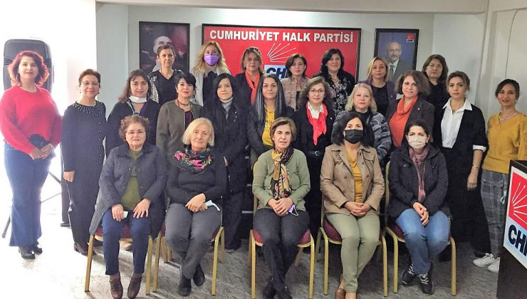 Denizli’de CHP’li kadınlar şiddete ‘hayır’ dedi