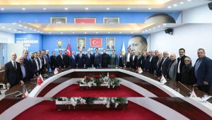 AK Partili belediye başkanları toplandı